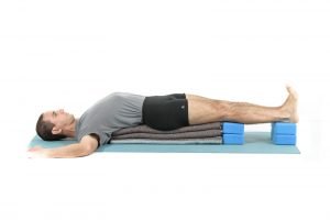 ejercicios para la columna - yoga para el dolor de espalda